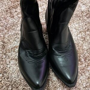 SHEIN Black Ankle Boots